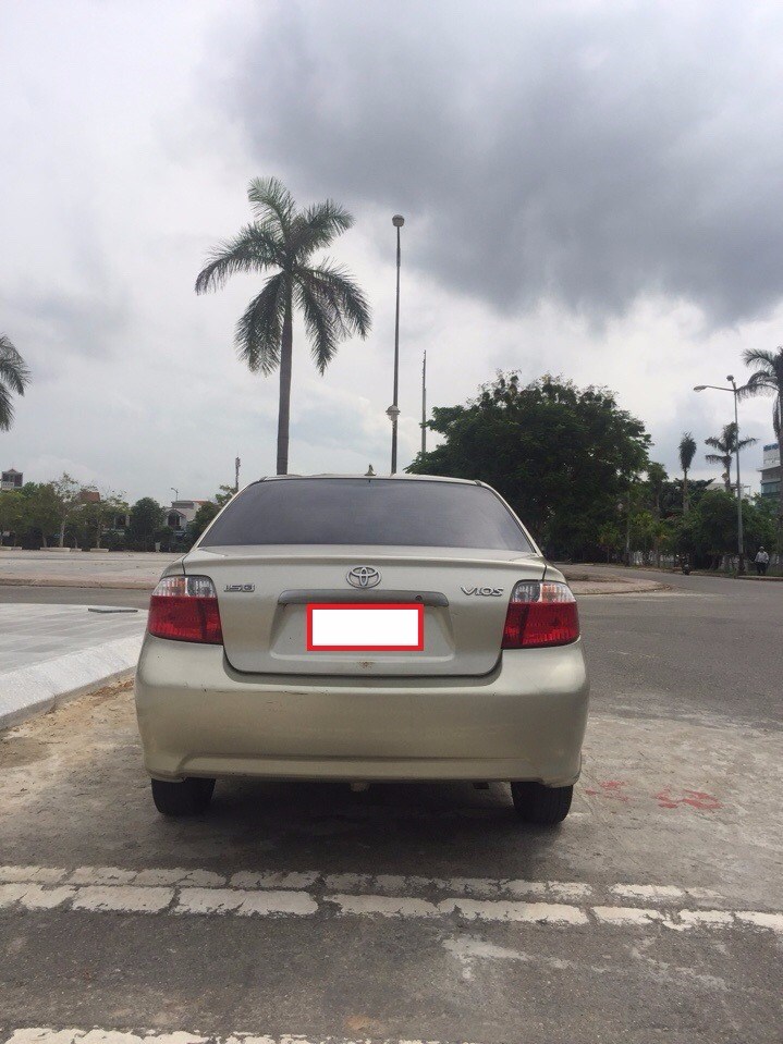 Bán Toyota Vios sản xuất 2003, màu vàng, nhập khẩu  -5