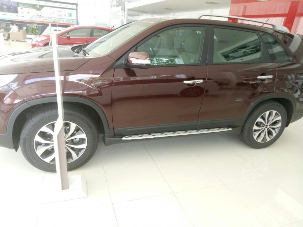 Bán Kia Sorento đời 2017, màu đỏ, xe nhập-3