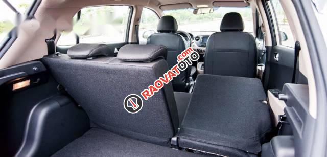 Bán Hyundai Grand i10 đời 2017, màu xanh lam, 315tr-2