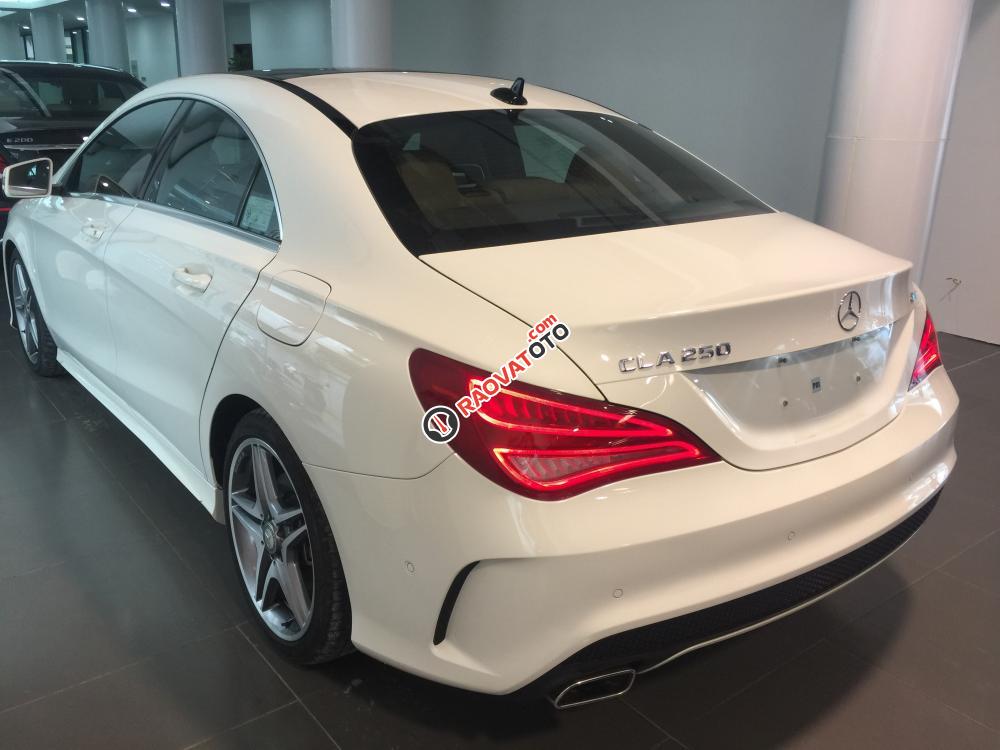 Mercedes CLA250 model 2017 màu trắng, nhập khẩu-9