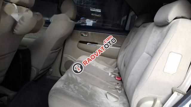 Bán Toyota Fortuner 2.5MT đời 2015, màu bạc-5