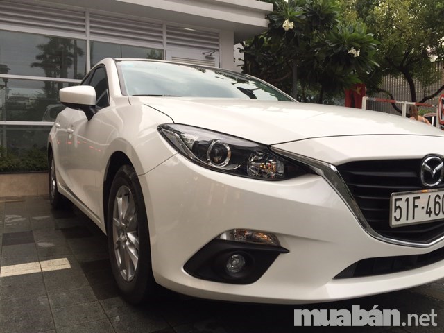 Cần bán xe Mazda 3 đời 2017, màu trắng, xe nhập -0