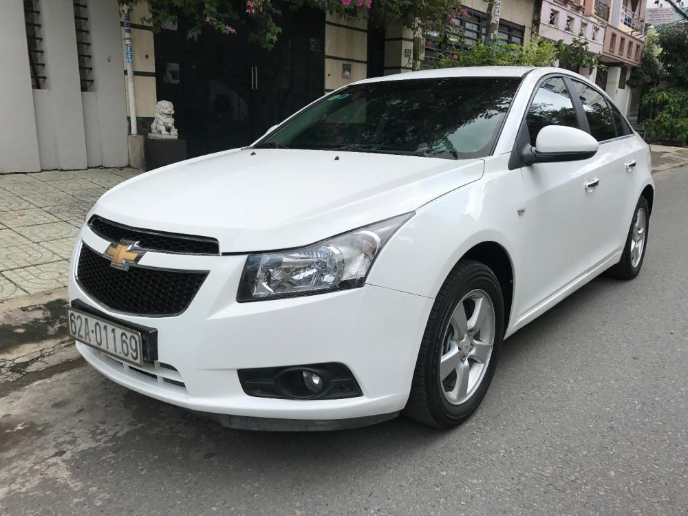 Bán Chevrolet Cruze đời 2012, màu trắng, nhập khẩu nguyên chiếc, chính chủ, giá 385tr-2