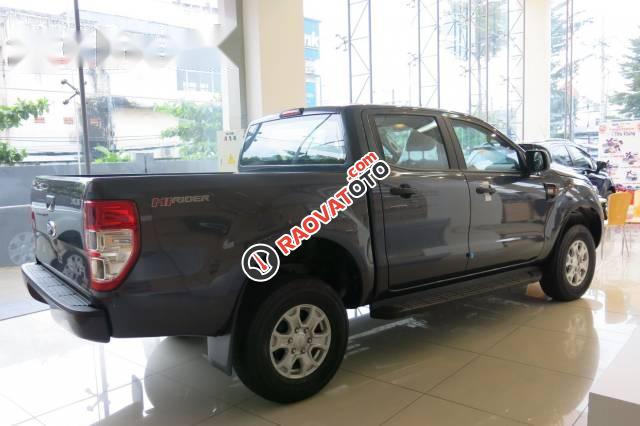 Bán Ford Ranger XLS 2.2L AT sản xuất 2017, 685 triệu-0