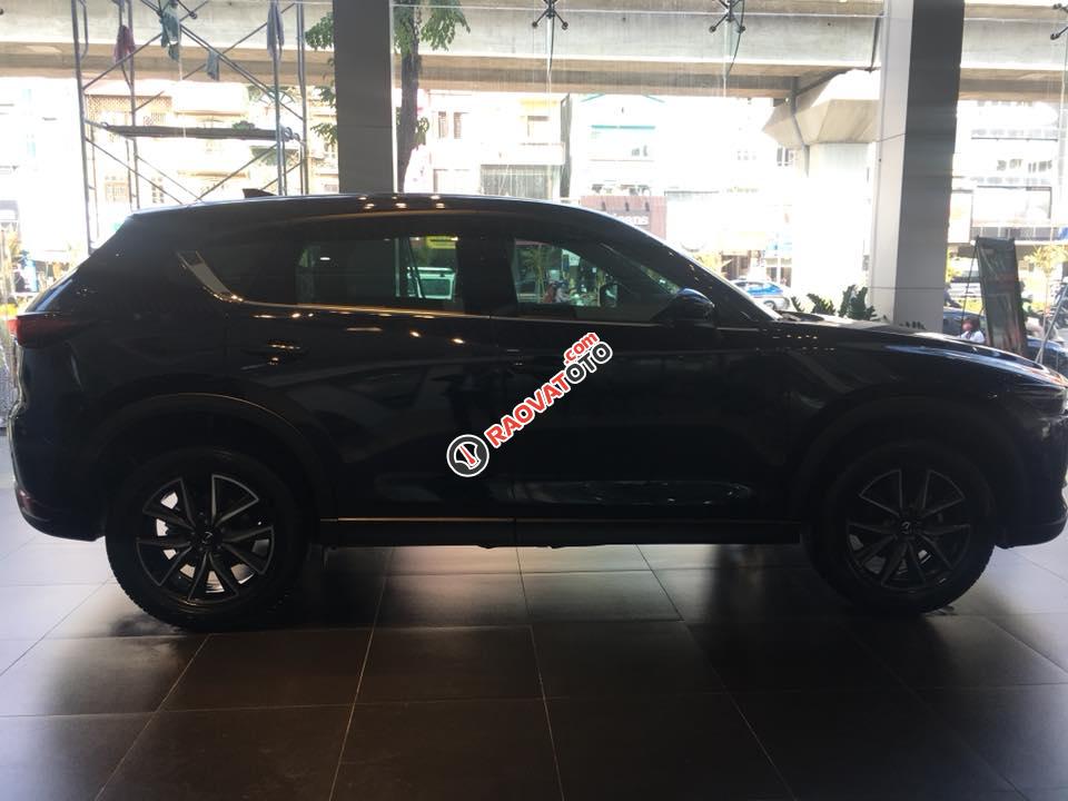 Bán xe Mazda CX 5 đời 2017, màu đen, giá tốt-6
