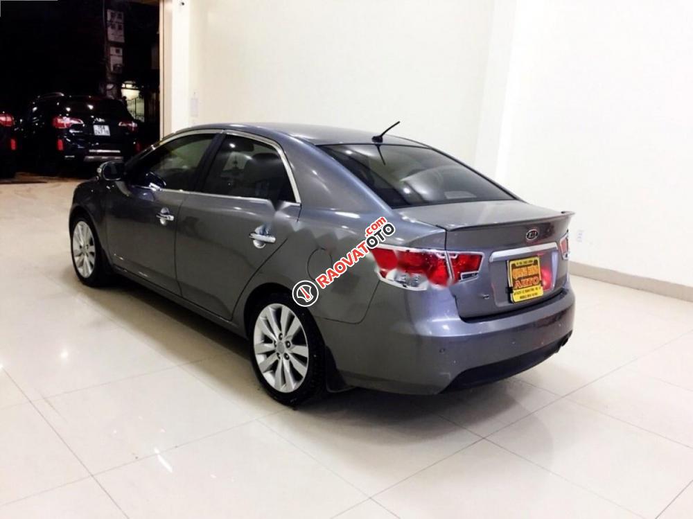 Cần bán xe Kia Cerato 2010, màu xám, xe nhập chính chủ, giá chỉ 379 triệu-4