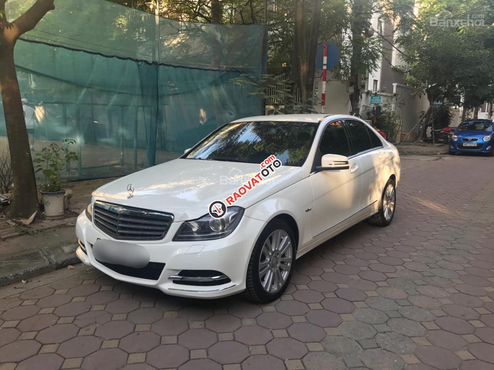 Bán C250 đời 2011 màu trắng, xe đẹp chính chủ-9