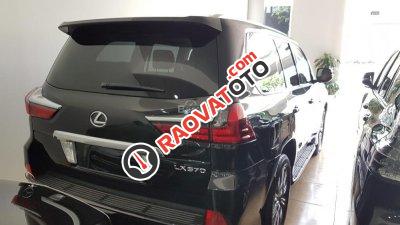 Bán xe Lexus LX 570 màu đen, sản xuất 2016, đăng ký công ty-9