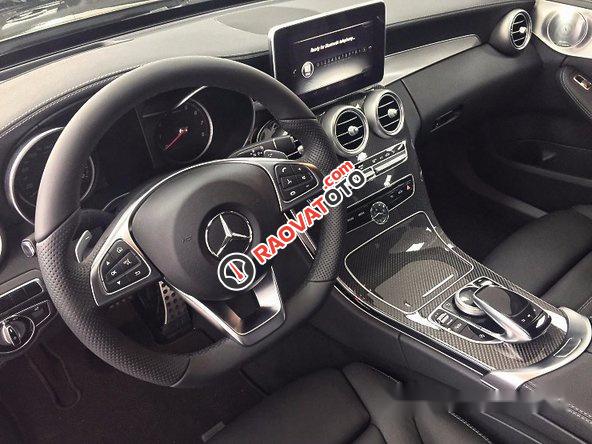 Bán Mercedes C300 đời 2017, màu trắng, nhập khẩu-6