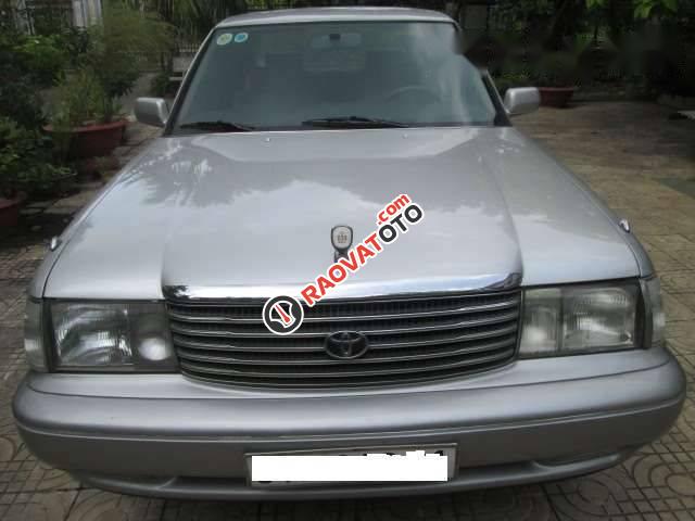 Cần bán xe Toyota Crown Super Saloon đời 1992 số sàn, giá 165tr-0