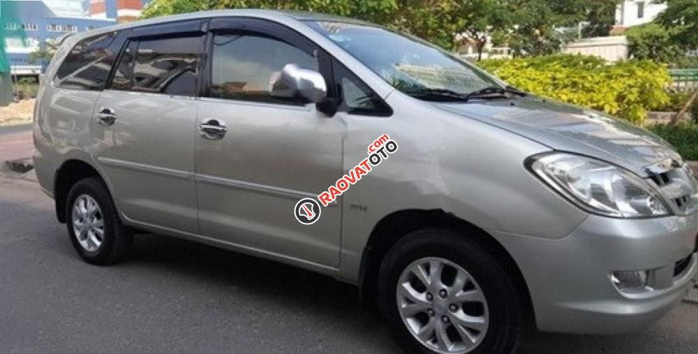 Bán Toyota Innova G đời 2006, màu bạc chính chủ, giá 348tr-1