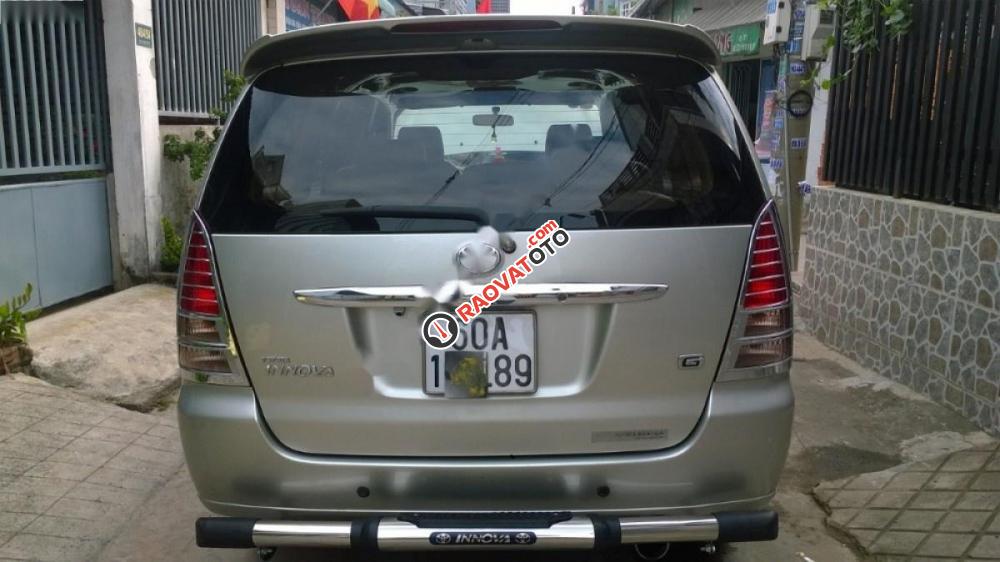 Bán Toyota Innova G đời 2006, màu bạc chính chủ-1