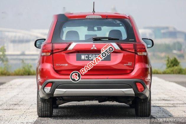 Bán ô tô Mitsubishi Outlander sản xuất 2017, màu đỏ-1