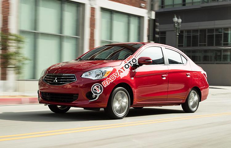Bán Mitsubishi Attrage đời 2017, màu đỏ, nhập khẩu nguyên chiếc-0