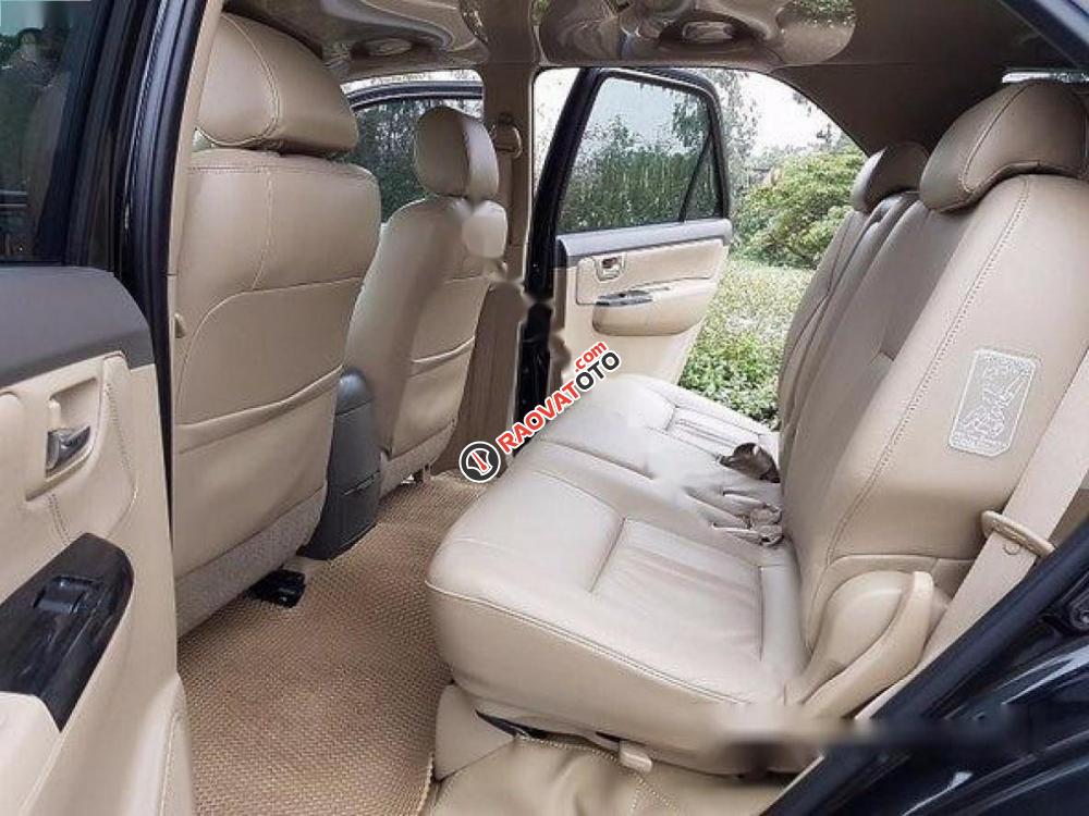 Cần bán xe Toyota Fortuner 2.7V 4x2 AT đời 2012, màu đen, 645 triệu-8