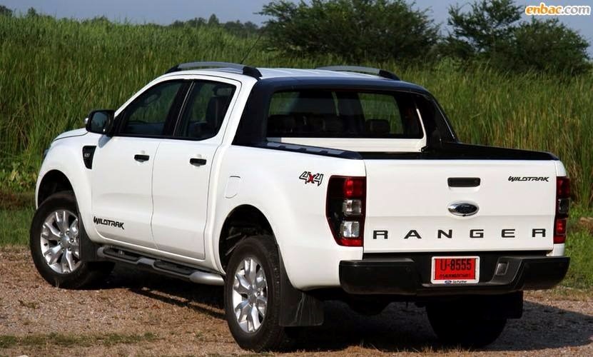 Cần bán xe Ford Ranger đời 2017, màu trắng, nhập khẩu -1