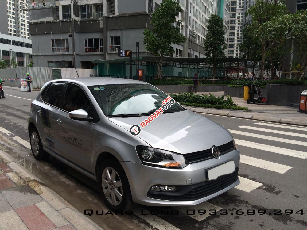 Polo Hatchback nhập khẩu chính hãng - đời mới LH 0933689294-0