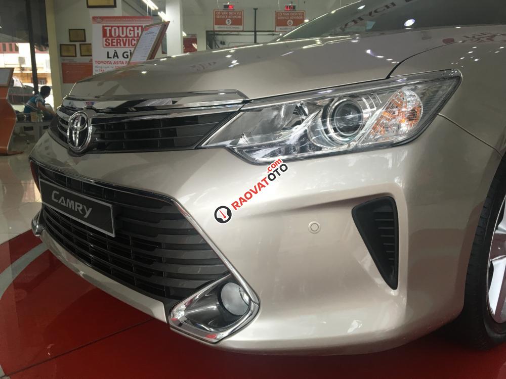 Bán Toyota Camry 2.5Q đời 2018 | Giảm 30 triệu + Bảo hiểm + Phụ kiện chính hãng-6