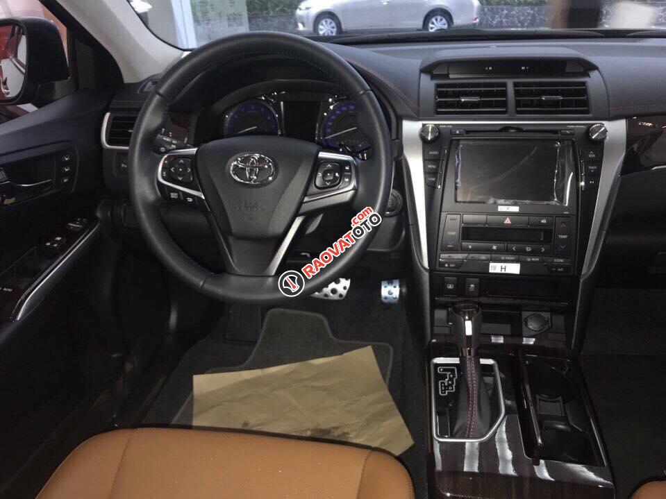 Toyota Hải Dương bán xe Camry 2.0E đời 2017, mới 100%. Bấm gọi: 0941 836 688-0