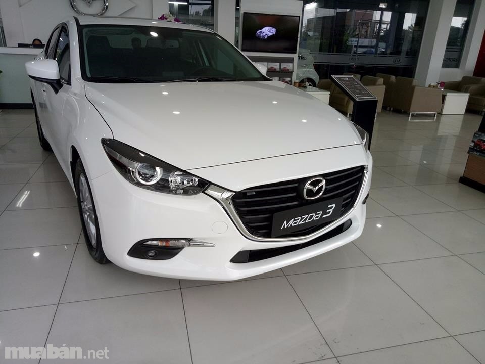 Bán xe Mazda 3 đời 2017, màu trắng, nhập khẩu -0