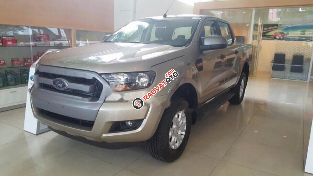 Bán Ford Ranger XLS 2.2L 4x2 AT đời 2017, nhập khẩu nguyên chiếc-2