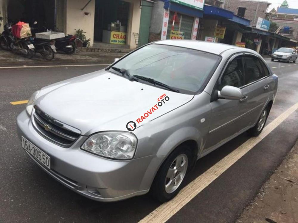 Cần bán lại xe Chevrolet Lacetti 1.6 năm 2012, màu bạc chính chủ, giá 252tr-0