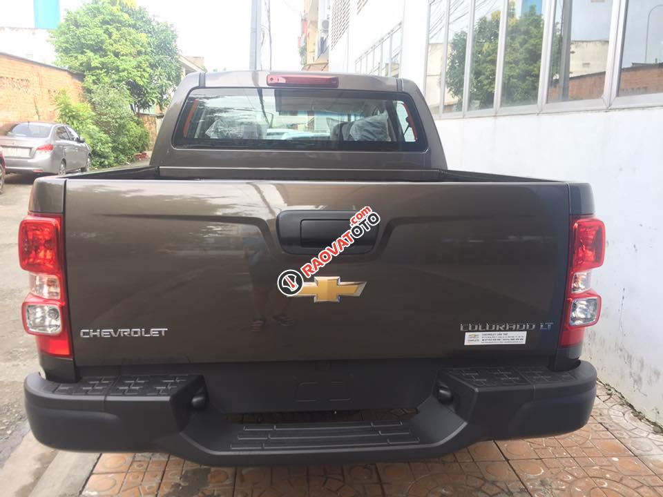 Bán xe Chevrolet Colorado LT 2.5 MT 1 cầu màu nâu, trả góp ngân hàng - LH: 0945.307.489-3