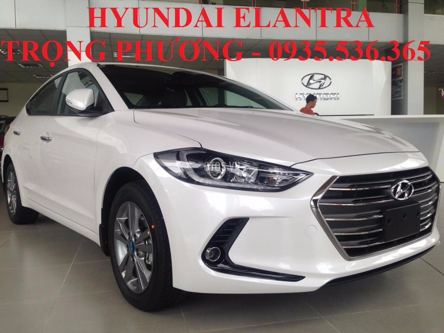 Bán Hyundai Elantra đời 2017, màu trắng, nhập khẩu-7