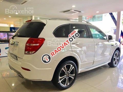 Bán Chevrolet Captiva Revv LTZ 2.4 AT đời 2017, hỗ trợ vay ngân hàng 80%. Gọi Ms. Lam 0939 19 37 18-1