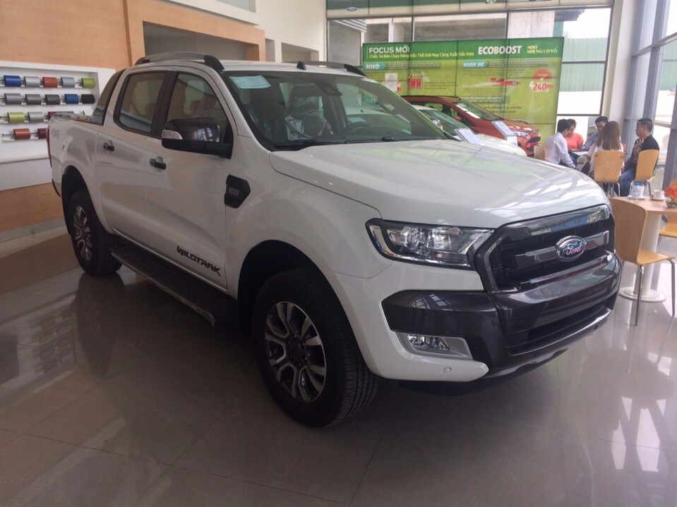 Bán Ford Ranger đời 2017, màu trắng, xe nhập-6