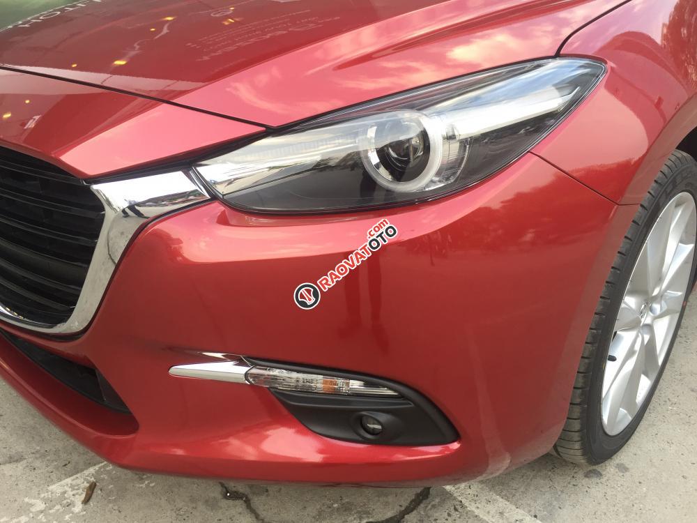 Cần bán xe Mazda 3 2.0 Facelift đời 2017, màu đỏ-10