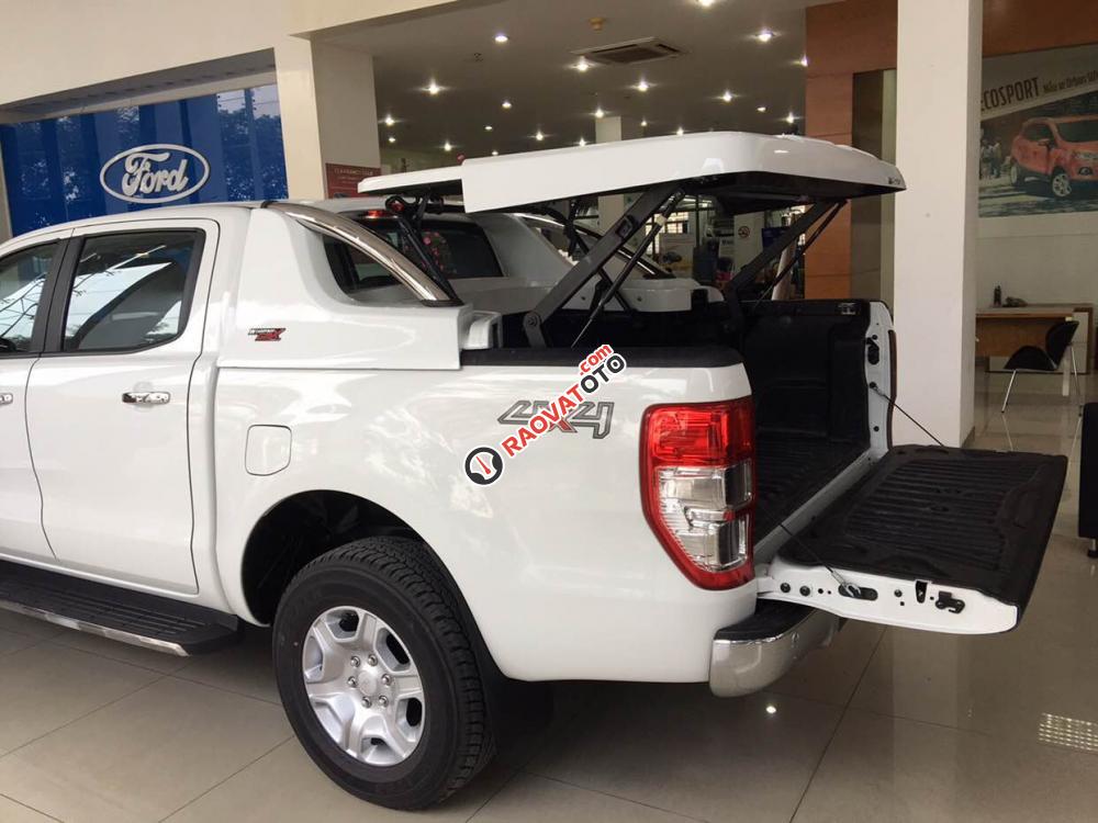 Cần bán bán tải Ford Ranger (xe 2 cầu), giá xe chưa giảm, liên hệ để nhận giá xe Ford rẻ nhất: 093.114.2545 -097.140.7753-2