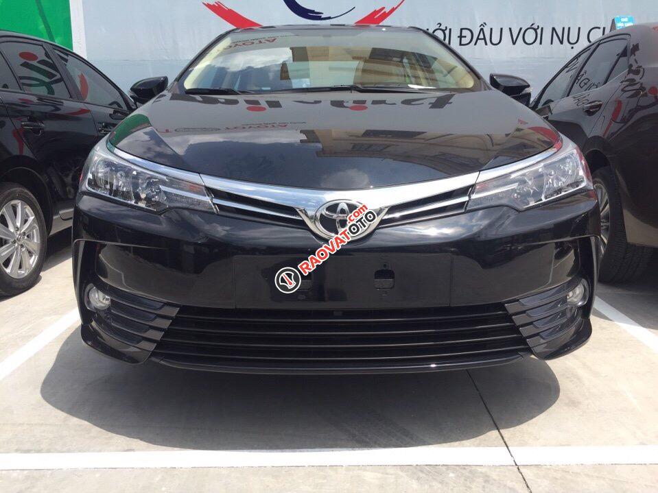 Bán Toyota Corolla Altis 1.8 CVT 2018, đủ màu, giao ngay. LH: 0948057222-0