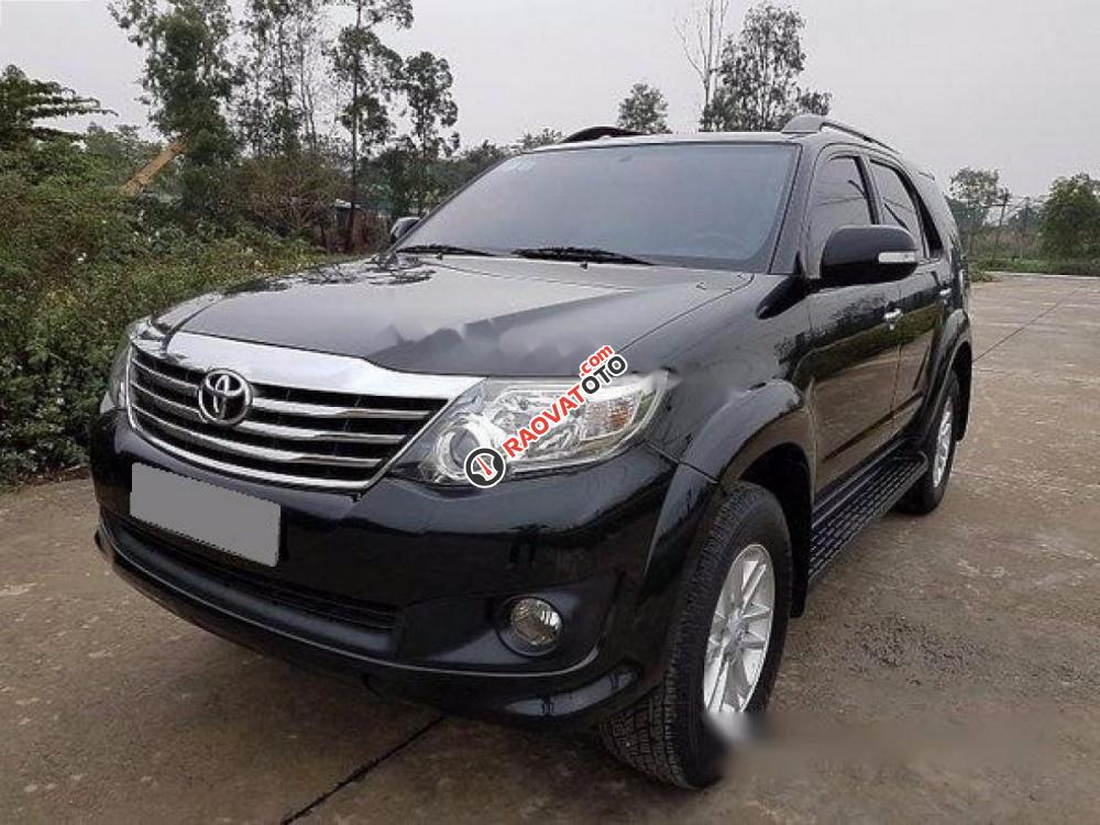 Cần bán xe Toyota Fortuner 2.7V 4x2 AT đời 2012, màu đen, 645 triệu-3