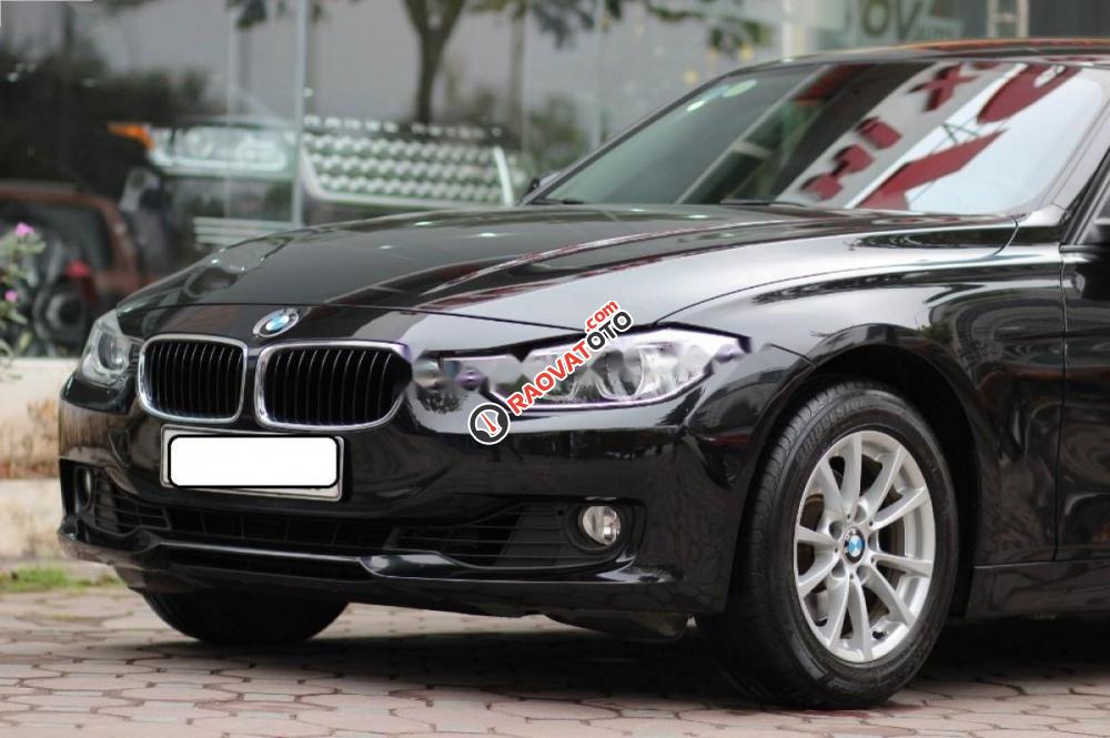 Bán BMW 3 Series 320i đời 2013, màu đen, nhập khẩu nguyên chiếc-2