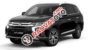 Bán xe Outlander tại Huế, giá xe tốt, Lh: Mr Quang 0905596067, CV kinh doanh tại Huế-0