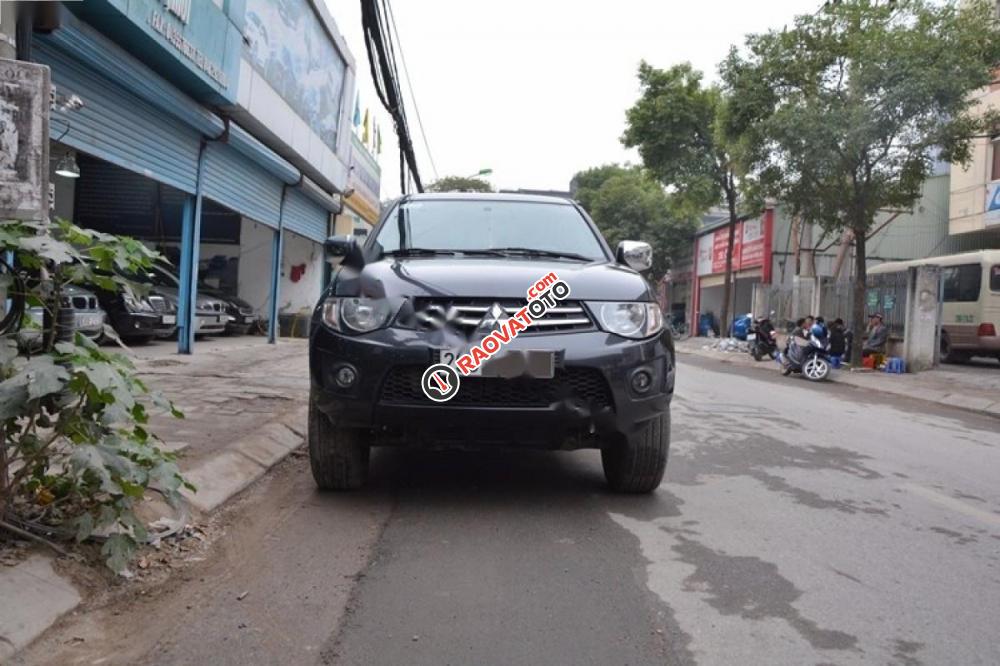 Bán xe Mitsubishi Triton GLX 4x2 MT năm 2013, màu xám, nhập khẩu -1