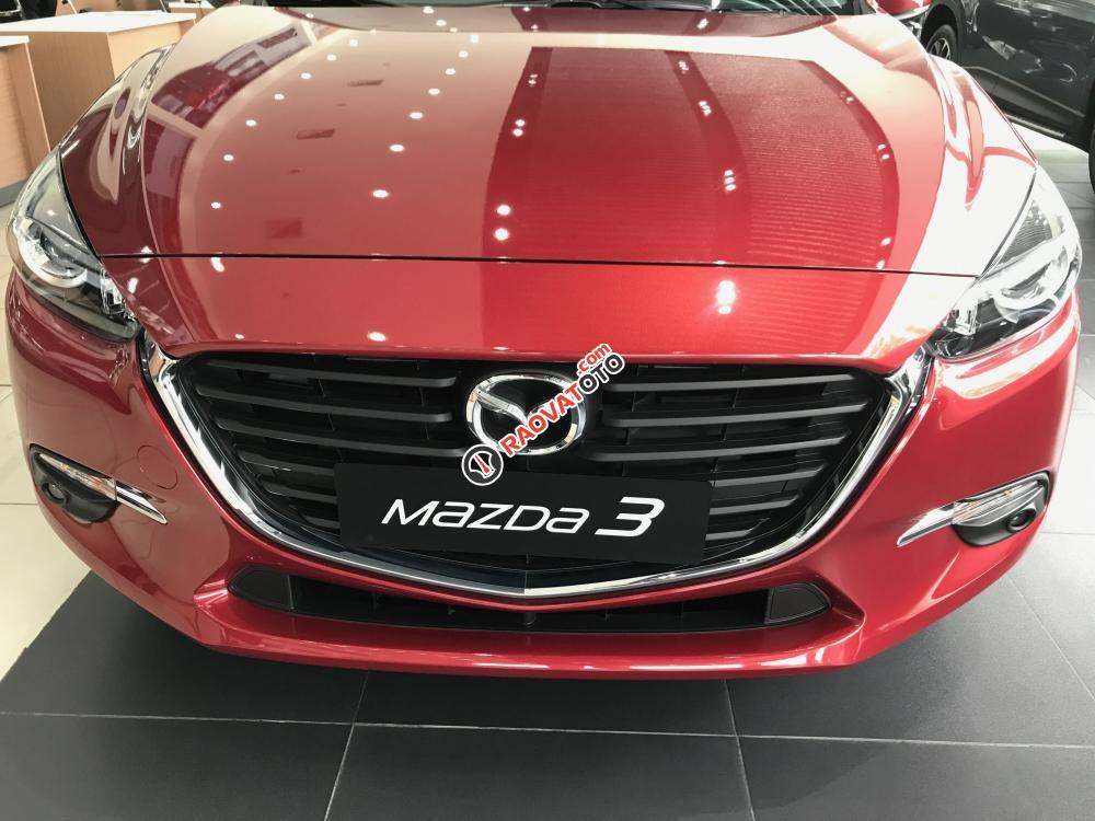 Mazda 3 2017 Facelift chỉ từ 649 triệu, đủ màu, giao xe ngay, ưu đãi khủng-3