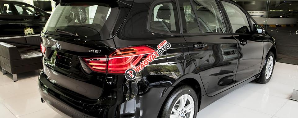 BMW 218i GT moel năm 2017: Dòng xe sang 7 chỗ - Giá tốt nhất trong cùng phân khúc-6