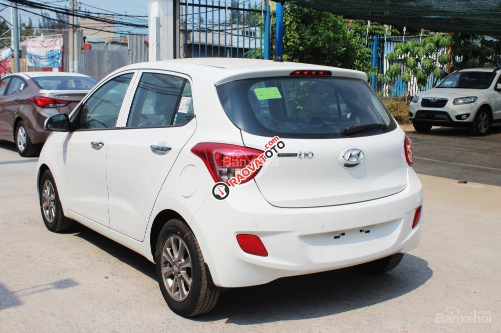 Bán Hyundai Grand i10 Đà Nẵng giá cực rẻ, hỗ trợ vay 80%-100%, liên hệ: Ngọc Sơn: 0911.377.773-5