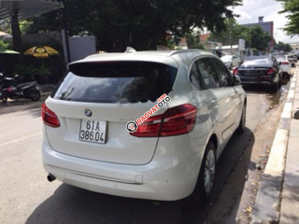 Bán BMW 2 Series 218i Active Tourer năm 2015, màu trắng, xe nhập-1