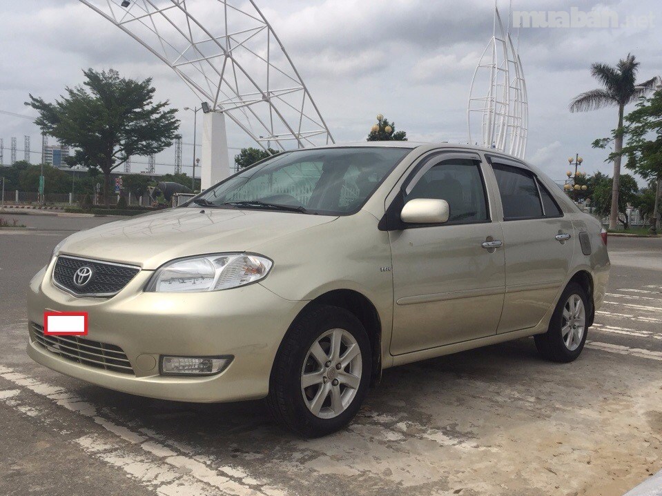 Bán Toyota Vios sản xuất 2003, màu vàng, nhập khẩu  -0