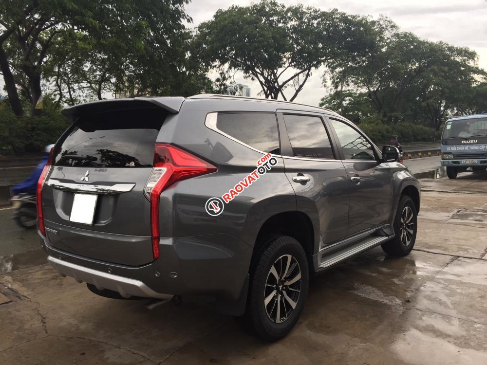 Bán ô tô Mitsubishi Pajero Sport AT 4x2 đời 2017, màu xám, nhập khẩu có bán trả góp 0906.884.030-7