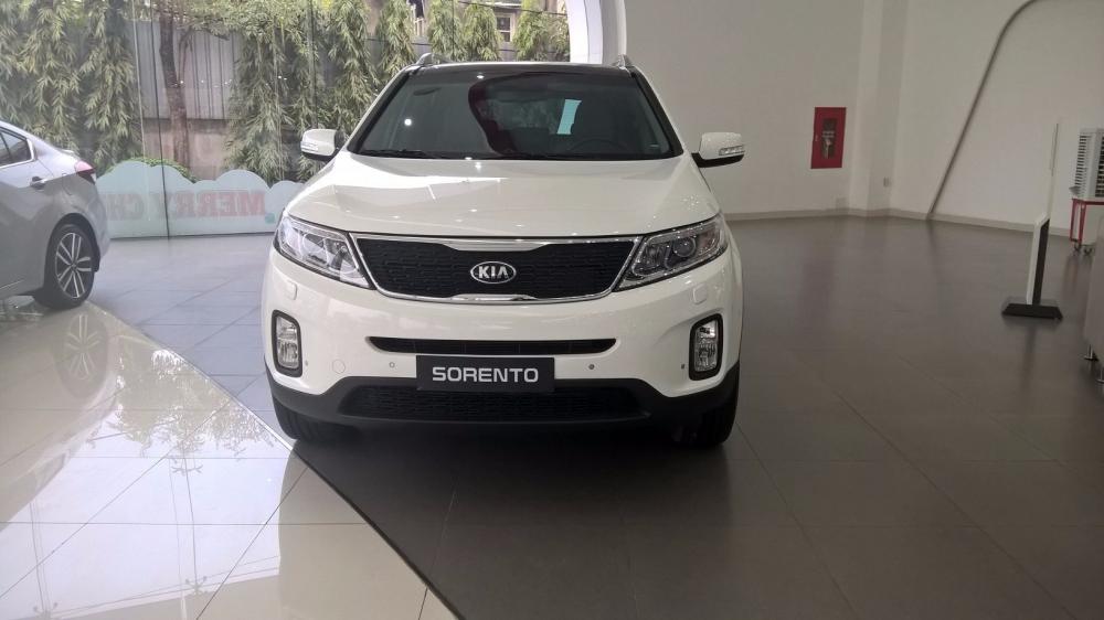 Bán ô tô Kia Sorento sản xuất 2017, màu trắng, nhập khẩu  -8