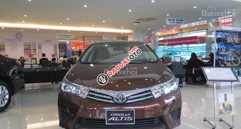 Toyota Corolla Altis 1.8 AT 2017 " Giảm mạnh" cùng nhiều quà tặng hấp dẫn khác-0