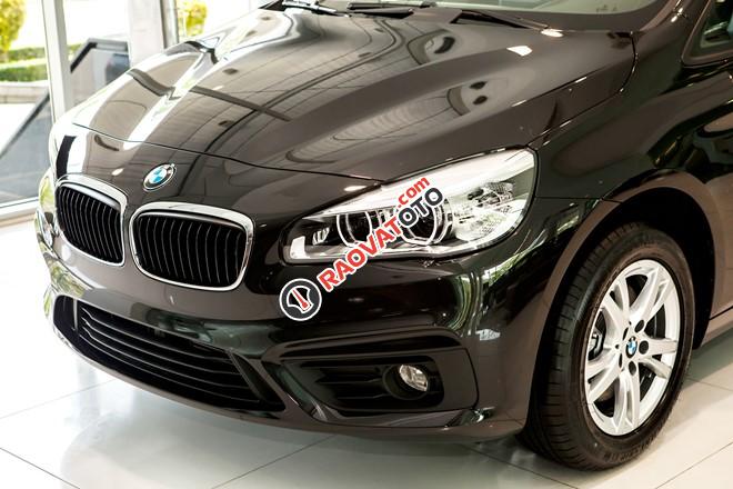 BMW 218i GT moel năm 2017: Dòng xe sang 7 chỗ - Giá tốt nhất trong cùng phân khúc-8