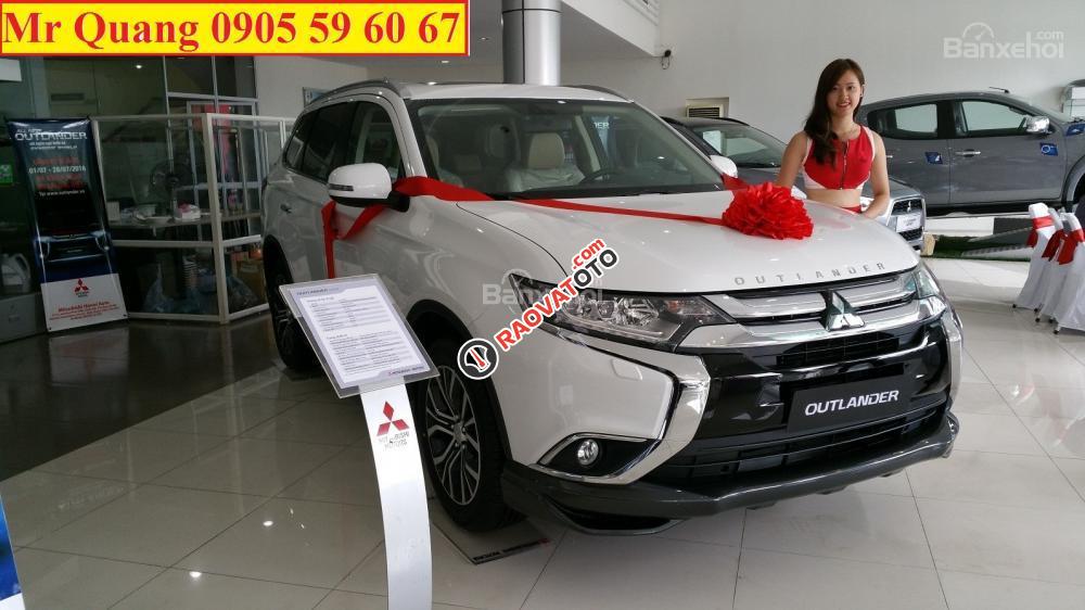 Bán ô tô Mitsubishi Outlander sản xuất 2017, nhập khẩu Nhật Bản, giá ưu đãi tốt nhất tại Quảng Nam, hỗ trợ vay 80 %-5