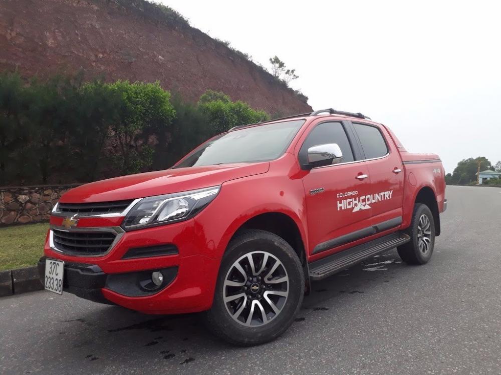 Cần bán xe Chevrolet Colorado đời 2017, màu đỏ, nhập khẩu chính hãng-3