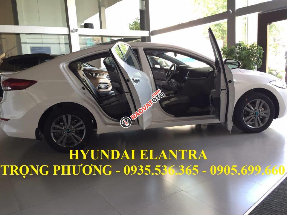 Bán Hyundai Elantra đời 2018 Đà Nẵng, chỉ cần 185 triệu nhận xe ngay-12