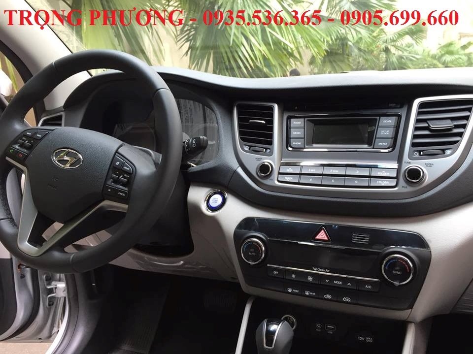 Bán Hyundai Tucson đời 2016, màu đen, xe nhập, 890tr-15